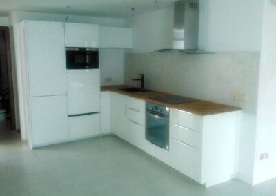 cocinas josemaria navarro 09 400x284 - Cocinas y Ba&ntilde;os