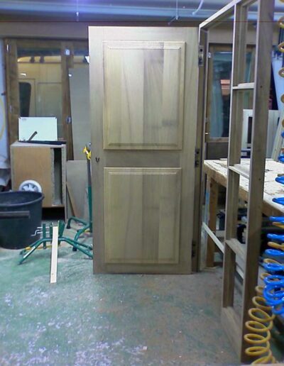 puertas JMN 01 400x516 - Armarios y Puertas