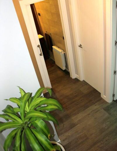 puertas JMN 17 400x516 - Armarios y Puertas